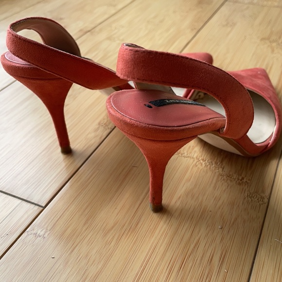*SOLD* Zara Coral Slingback Pointed Toe Kitten Heels - Picture 3 of 6